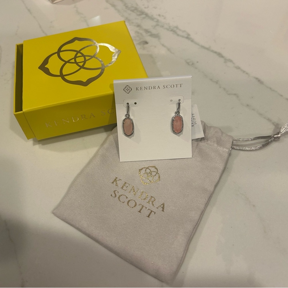 Kendra Scott Blush Pink Oval Earrings
